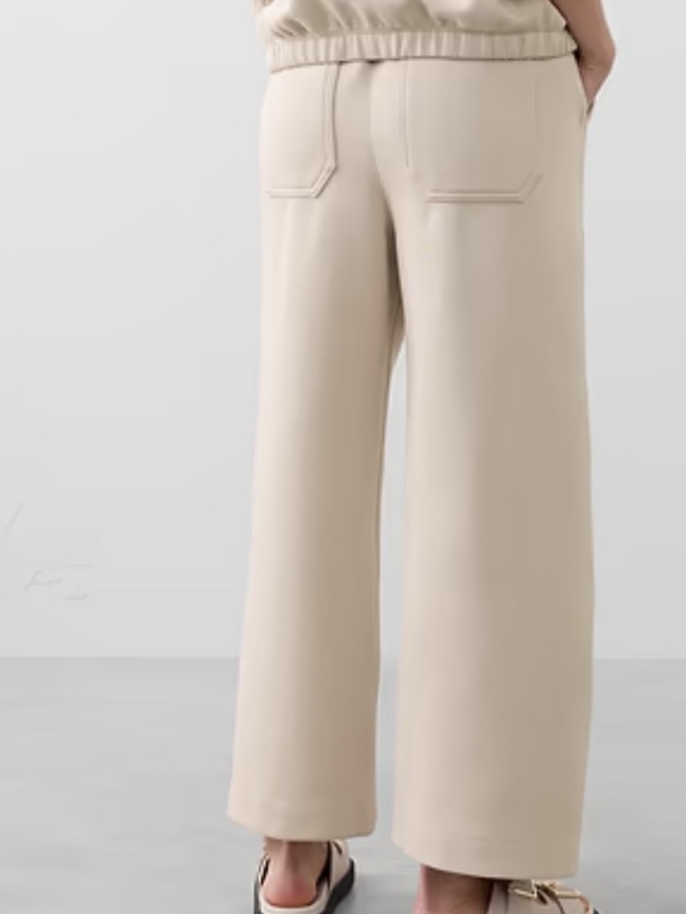 NWT Banana Republic Wide-Leg Pull-On Pants in Light Beige - Picture 3 of 12